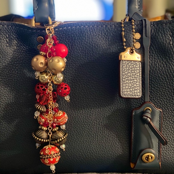 Purse Charm Keychain - Picture 3 of 4